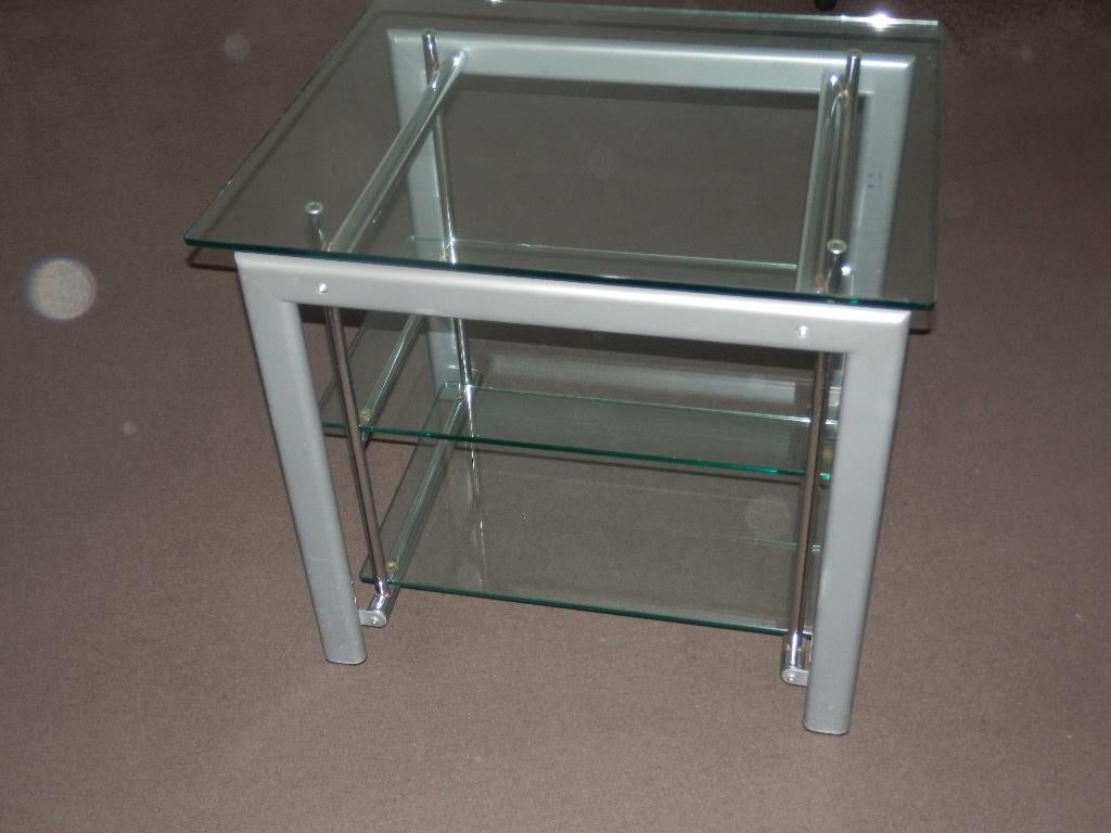 tv tafel, Huis en Inrichting, Ophalen, 50 tot 100 cm, Zo goed als nieuw, Glas