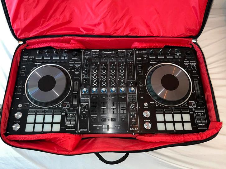 Pioneer DDJ-RZ + Stand met Kabels & Case, Muziek en Instrumenten, Dj-sets en Draaitafels, Zo goed als nieuw, Pioneer, Ophalen of Verzenden