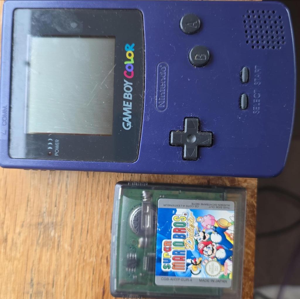 Nintendo Game Boy Paars + MB Deluxe – Compleet & Werkend, Spelcomputers en Games, Games | Nintendo Game Boy, Avontuur en Actie