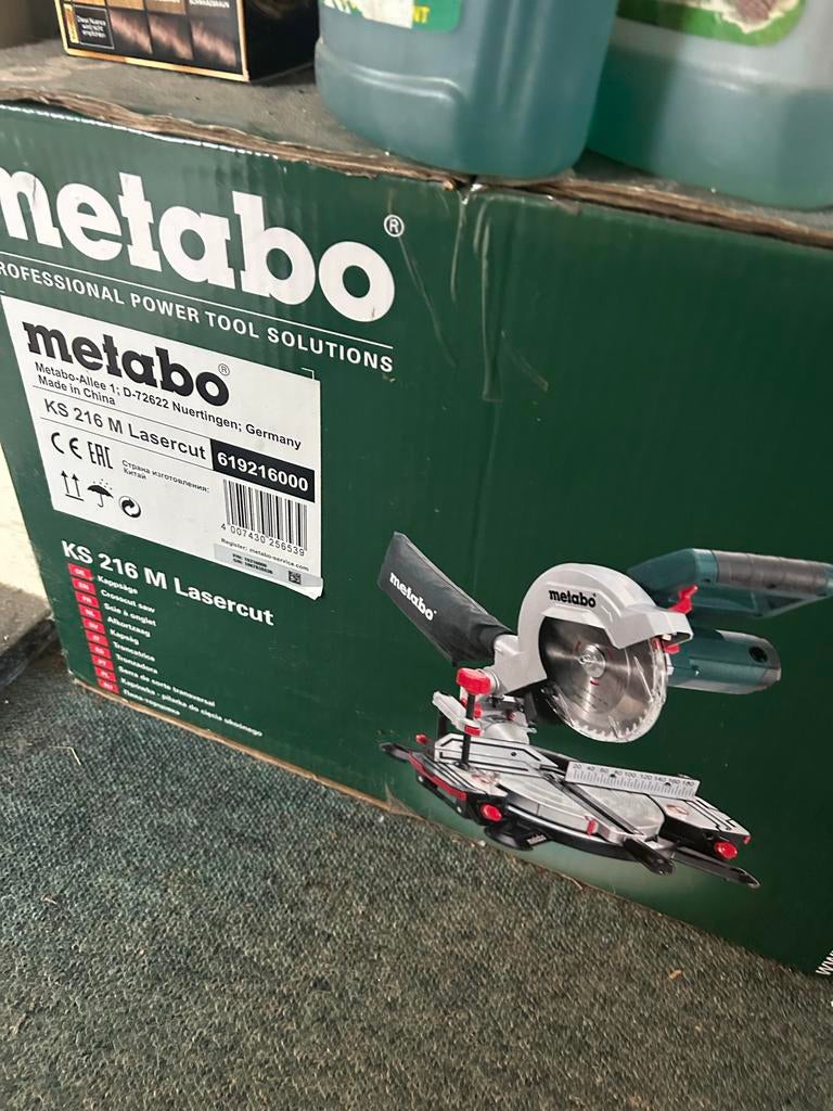 Metabo KS 216 M Lasercut Afkortzaag - Nieuw in Doos, Doe-het-zelf en Verbouw, Gereedschap | Zaagmachines, Ophalen, Nieuw, 600 tot 1200 watt