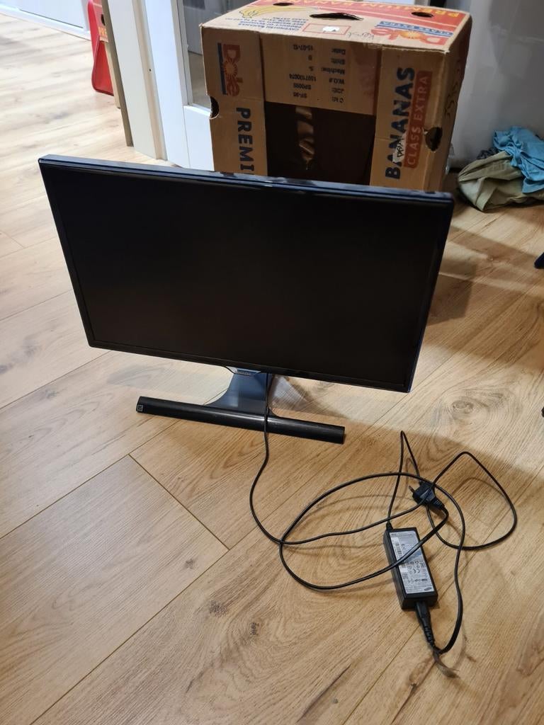 Samsung 24 inch monitor, Computers en Software, Monitoren, Ophalen of Verzenden