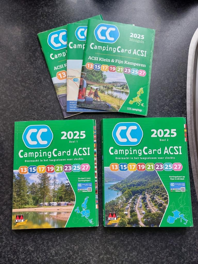 GRATIS: Campingcard ACSI-boeken 2025, Ophalen, Zo goed als nieuw