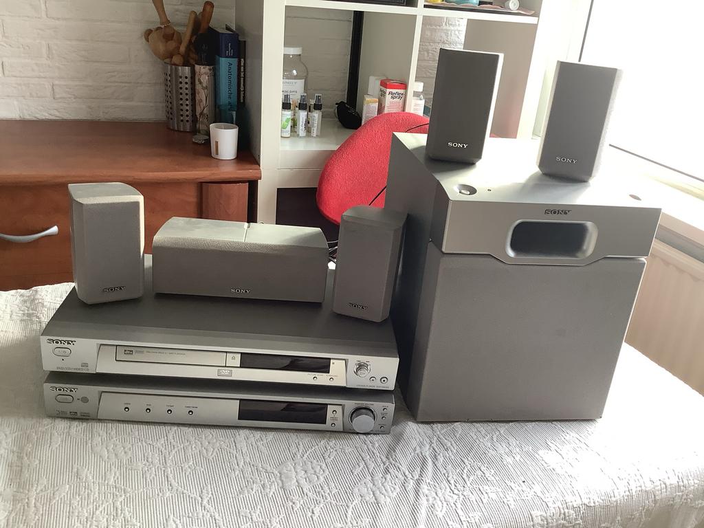 Sony DVP-NS305 DVD-speler met STR-K5L receiver en speakers, Gebruikt, Ophalen of Verzenden, 5.1-systeem, Sony