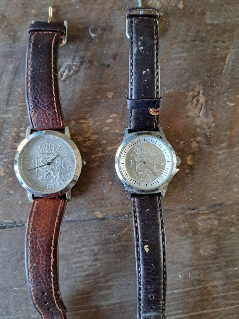 Twee horloges met munt als wijzerplaat, Sieraden, Tassen en Uiterlijk, Horloges | Heren, Ophalen of Verzenden, Leer, Overige merken