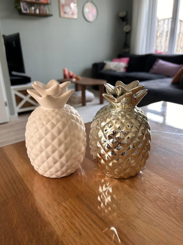 2x decoratie ananas klein, Ophalen, Overige kleuren, Aardewerk of Porselein, Zo goed als nieuw