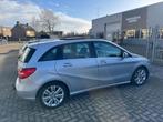 Mercedes-Benz B-klasse 180 Ambition AUTOMAAT,PANODAK,Xenon, 1325 kg, Gebruikt, Euro 6, 4 cilinders