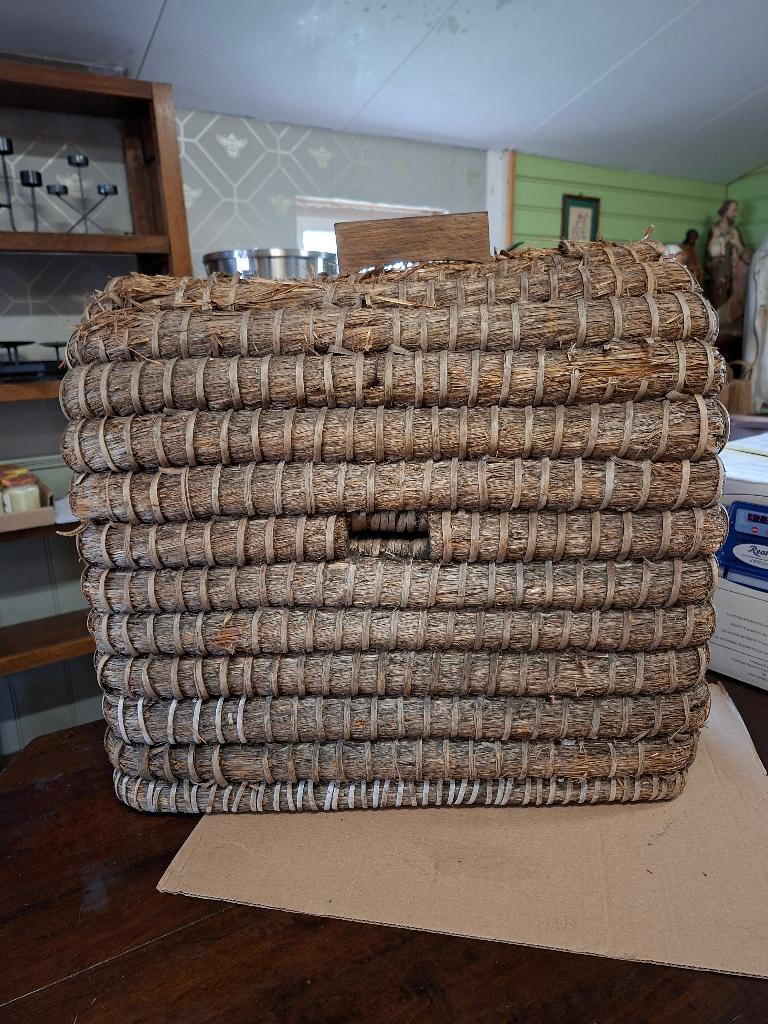 Gevlochten Bijenkorf 55x30x50, Ophalen, Gebruikt