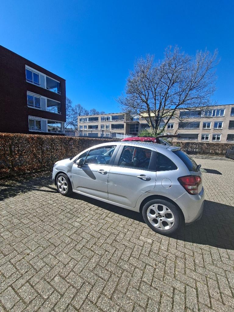 Citroën C3 uit 2011,  goed onderhouden & rijdt fijn, Auto's, Citroën, Voorwielaandrijving, Euro 5, Stof, 40 €/maand