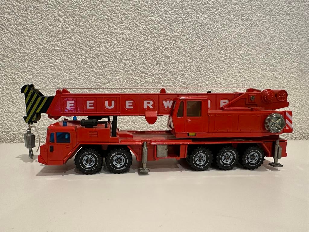 Siku 4010 brandweer kraanwagen, Ophalen of Verzenden, Gebruikt, Bus of Vrachtwagen