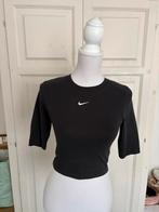 Nike Cropped T-shirt Zwart Maat S, Kleding | Dames, T-shirts, Zwart, Ophalen of Verzenden, Zo goed als nieuw, Korte mouw