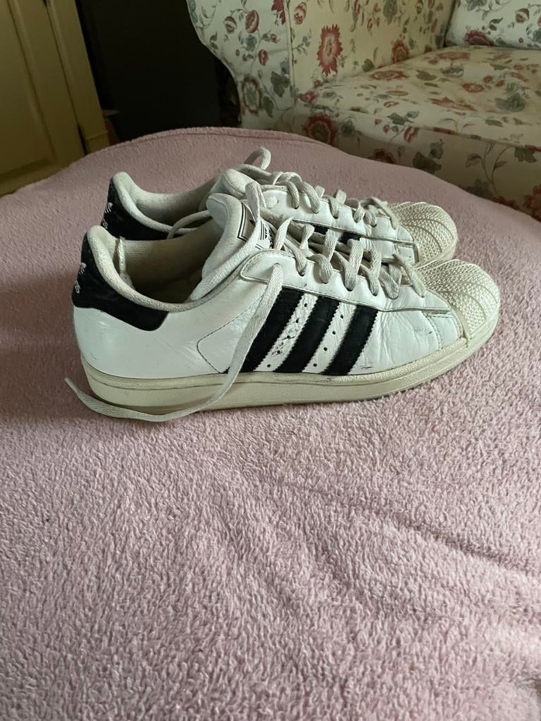 Adidas vintage original sneakers, Wit, Ophalen of Verzenden, Sneakers of Gympen, Gedragen