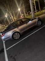 BMW 5-Serie 2.5 I 525 AUT 2005 Grijs. Top staat !, Auto's, BMW, Automaat, Achterwielaandrijving, Zwart, 2000 kg