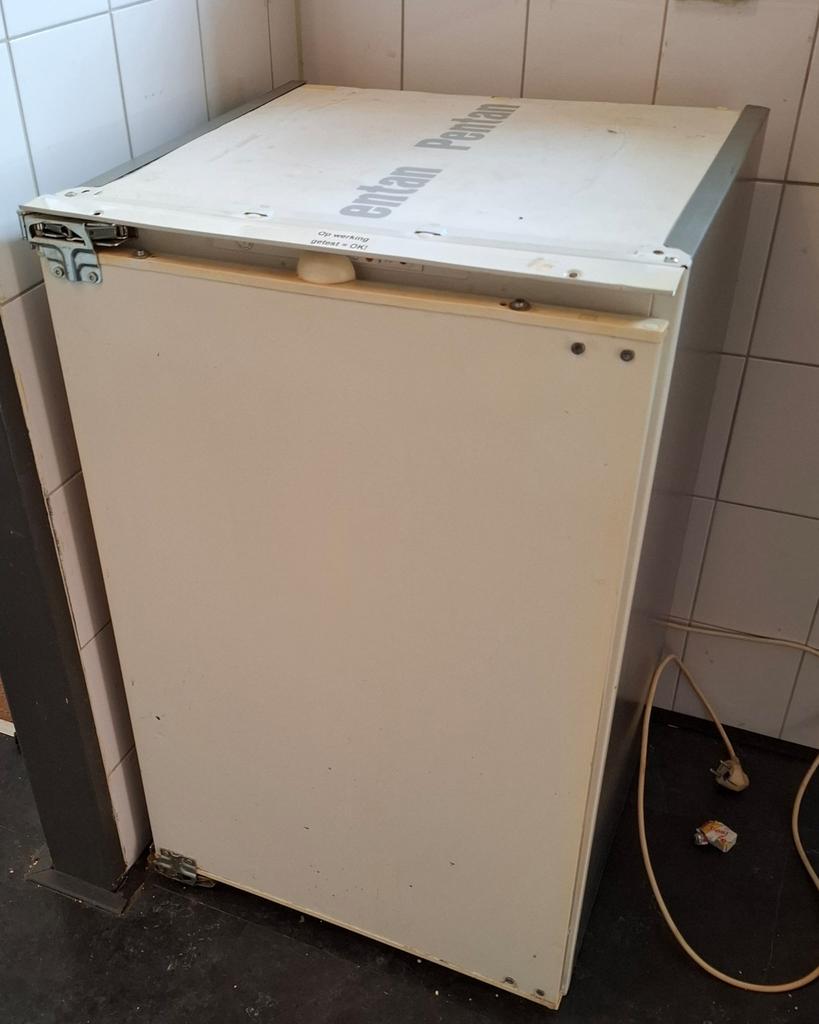 Vriezer met laden; tafelmodel, Ophalen, Gebruikt, Minder dan 60 cm, 85 tot 120 cm