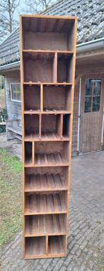 Houten kast, Ophalen