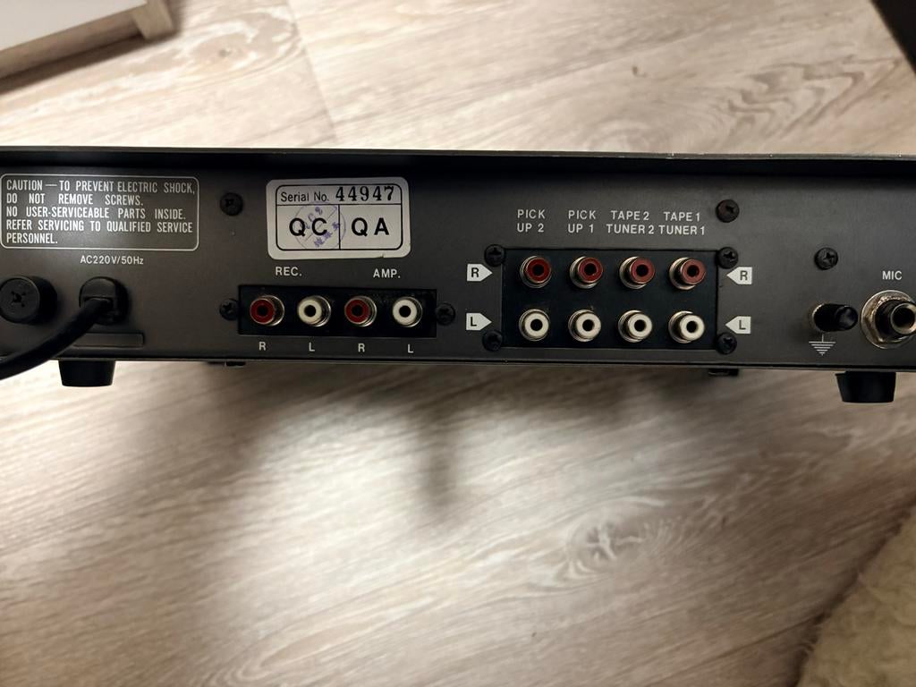 Alecto Stereo Mixer PRO-33, Muziek en Instrumenten, Ophalen, Gebruikt, Minder dan 5 kanalen, Microfooningang