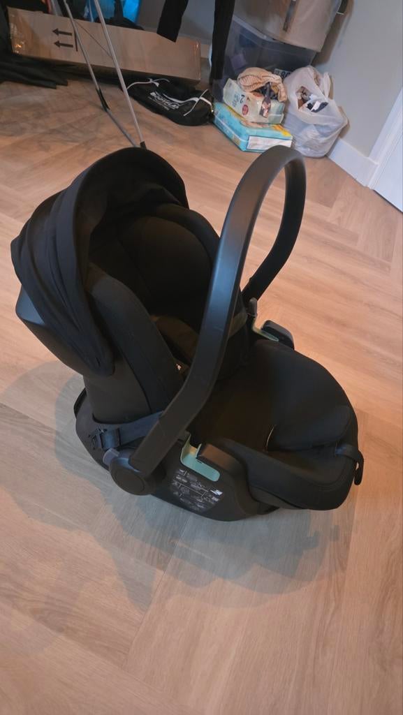 Thule Maple Autostoel + 360 graden base - Z.G.A.N., Zijbescherming, Zo goed als nieuw, Isofix, 0 t/m 13 kg