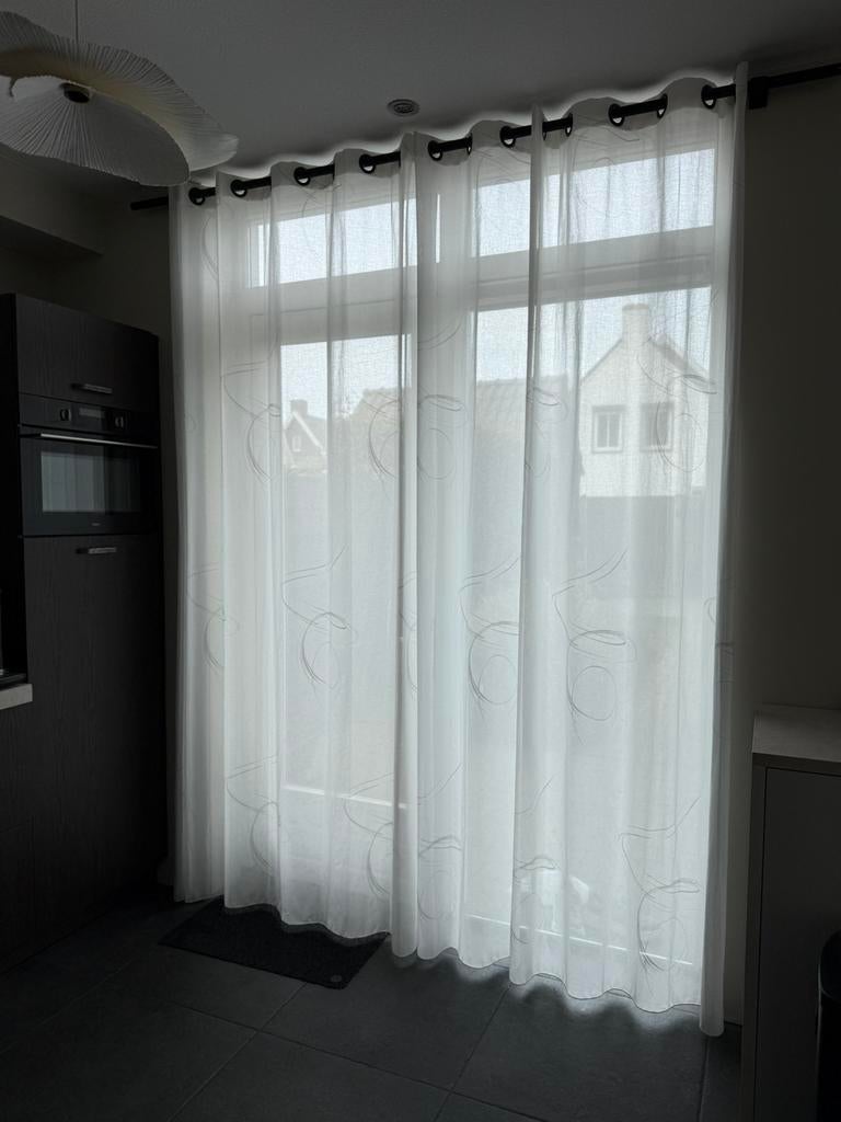 Set 2x2 inbetween gordijnen, Huis en Inrichting, Stoffering | Gordijnen en Lamellen, Zo goed als nieuw, 200 cm of meer, Beige