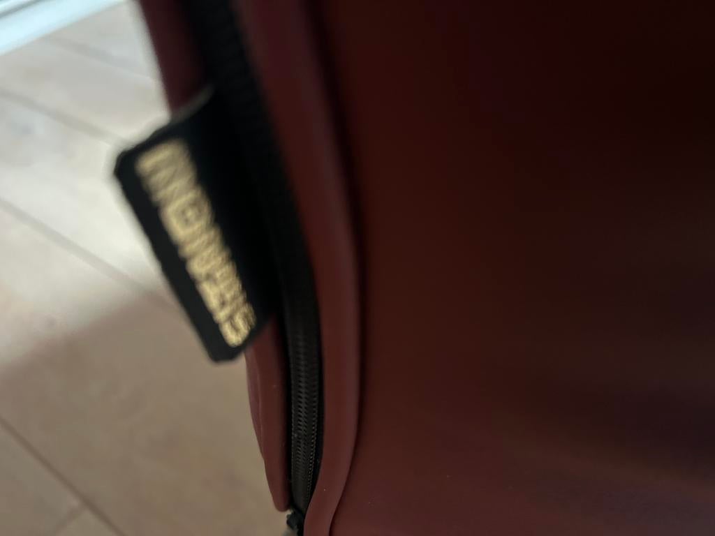 Charly stoel , Montis, Huis en Inrichting, Stoelen, Gebruikt, Eén, Leer, Rood, Ophalen