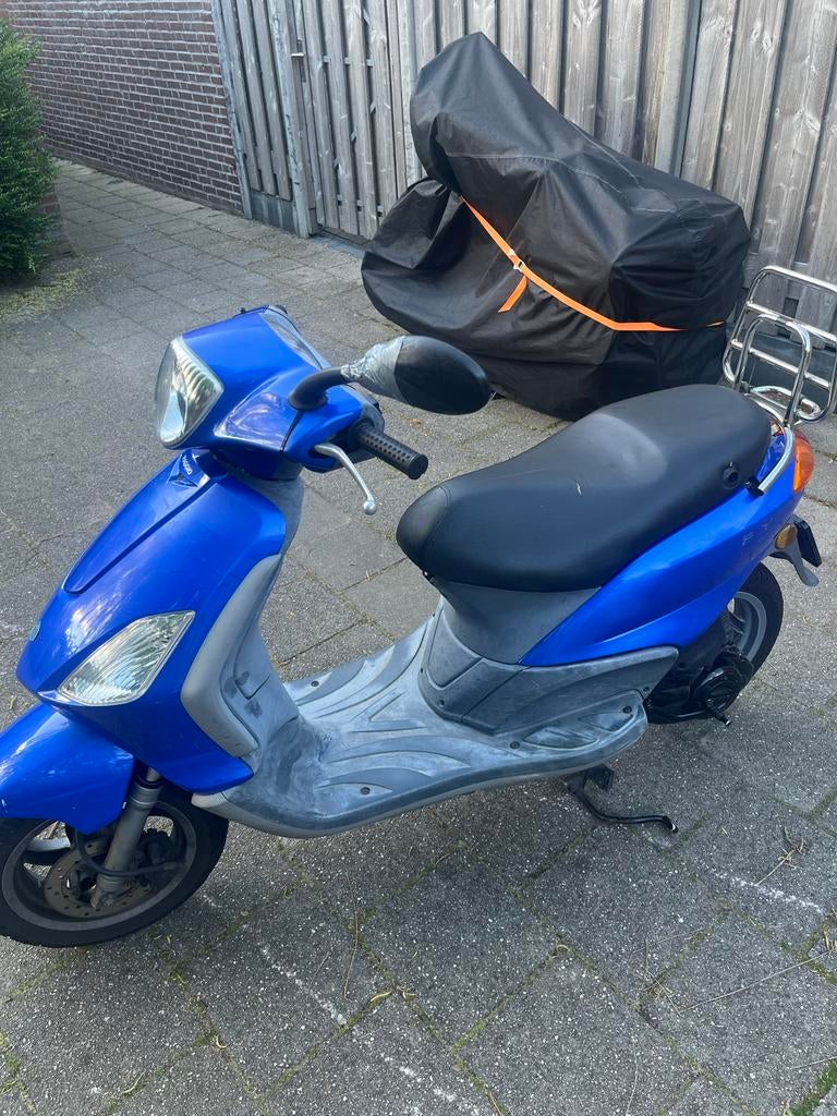 Piaggio Fly Snelle Scooter - 70km/u - Goed Onderhouden, Fietsen en Brommers, Ophalen of Verzenden, Gebruikt, Benzine