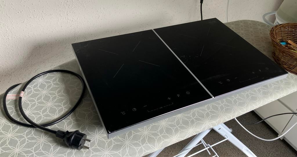 Etna Inductieplaat KIV12ZIL - 2 kookzones, Witgoed en Apparatuur, Ophalen, Gebruikt, 3 kookzones of minder, Inductie