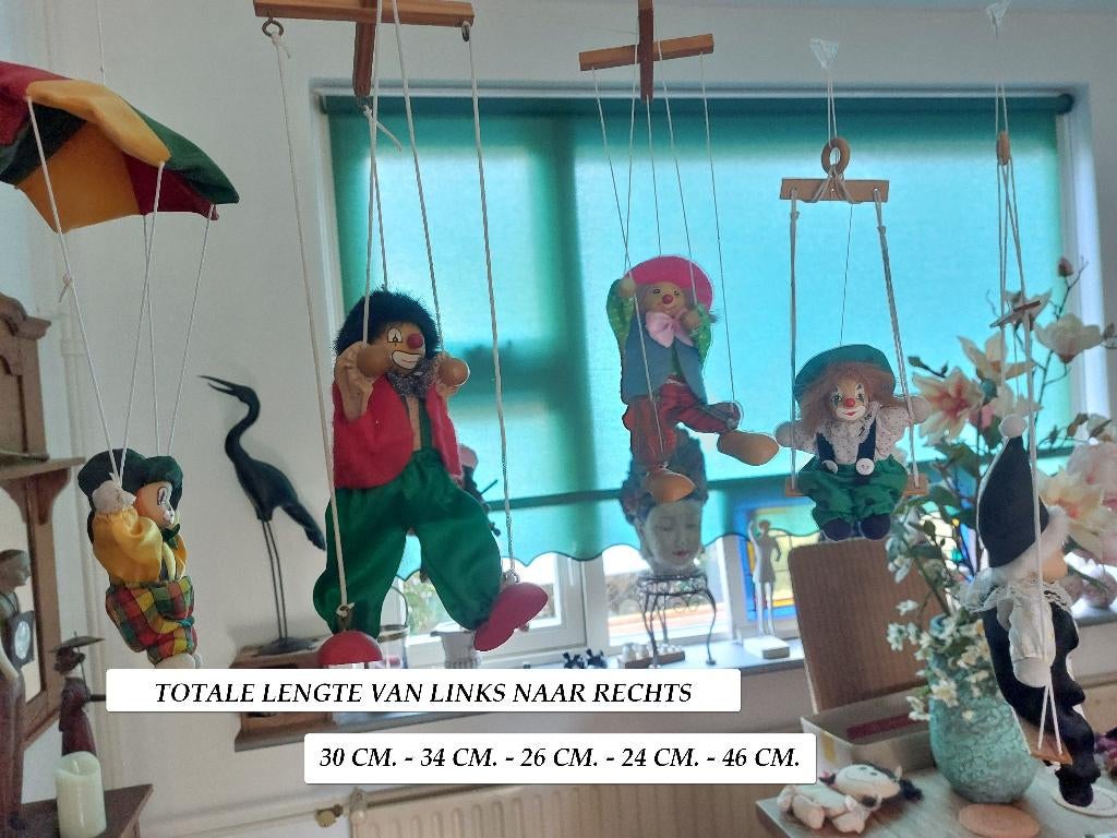 MARIONET CLOWN, PIERROT OP SCHOMMEL, LEUKE VERZAMELING, Verzamelen, Ophalen of Verzenden, Zo goed als nieuw