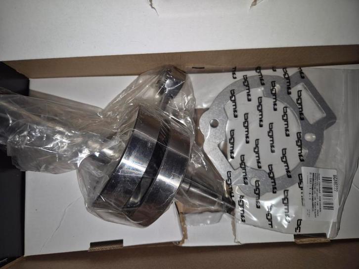 BGM EVO 2 55 slag krukas + ophoogplaat, Motoren, Tuning en Styling, Ophalen of Verzenden