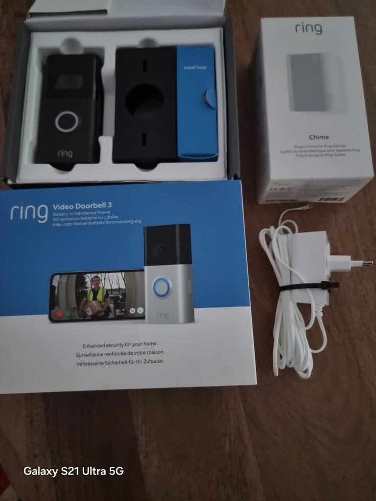 Ring Video Doorbell 3 met chime, Ophalen of Verzenden, Bewegingsdetectiesensor, Zo goed als nieuw, Bedraad