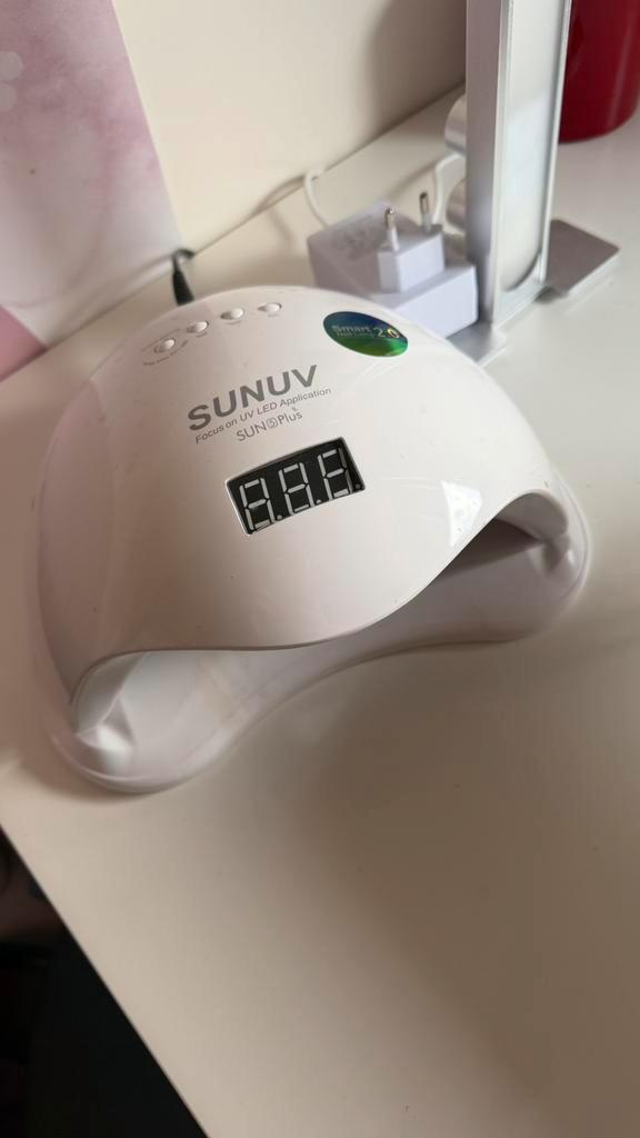 Nagel spullen, Sieraden, Tassen en Uiterlijk, Uiterlijk | Lichaamsverzorging, Zo goed als nieuw, Overige typen, Ophalen