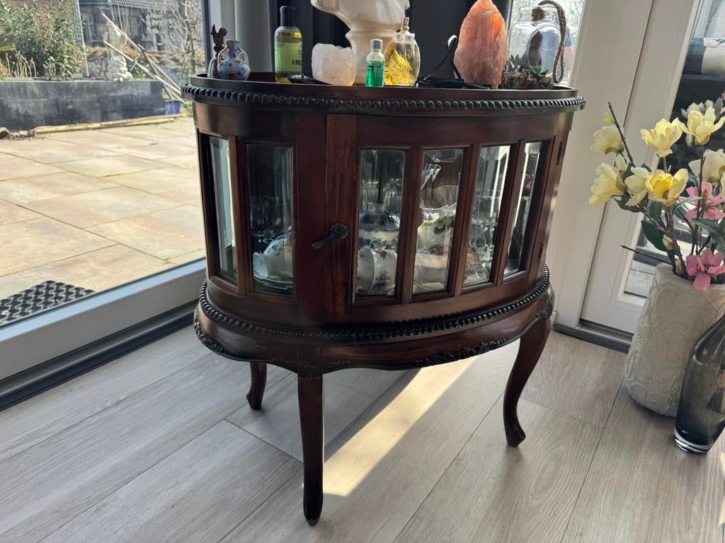 Antiek kastje dressoir. mahoniehouten theekastje, Antiek en Kunst, Antiek | Meubels | Kasten, Ophalen of Verzenden