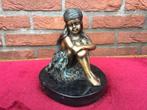 leuk bronzen beeld, dromerig meisje, Ophalen of Verzenden, Brons