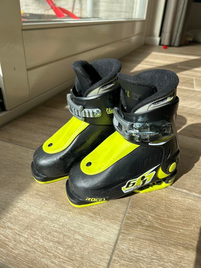 Test des chaussures de ski réglables Roces Idea Up pour enfant