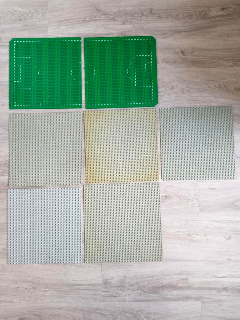 7 Lego bouwplaten grondplaten groen grijs 48x48 50x50, Ophalen of Verzenden, Gebruikt, Lego