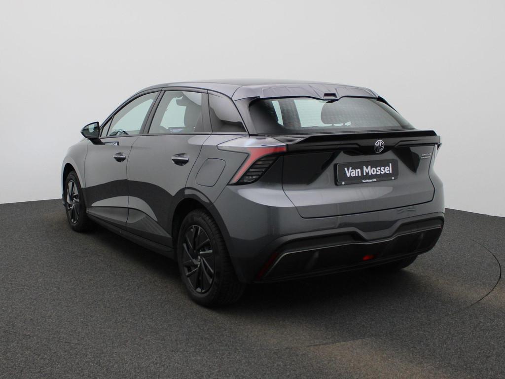 MG MG4 51 kWh Standard | Carplay | Parkeersensoren | Climate, Auto's, MG, Automaat, Verkeersbordherkenning, Gebruikt, 51 kWh