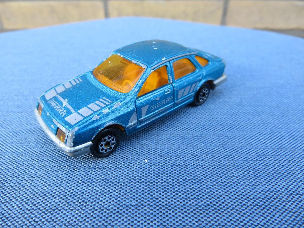 Majorette No 272 Ford Sierra blauw, Ophalen of Verzenden, Gebruikt, Auto