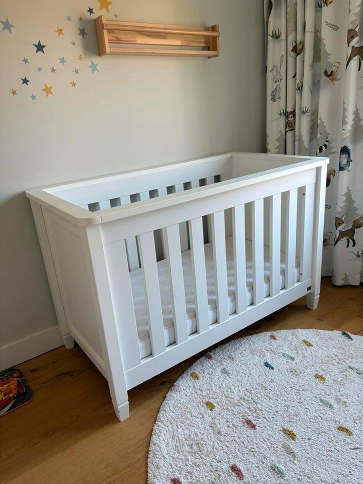 Ledikant wit TWF, Kinderen en Baby's, Kinderkamer | Complete kinderkamers, Gebruikt, Jongetje of Meisje, Ophalen