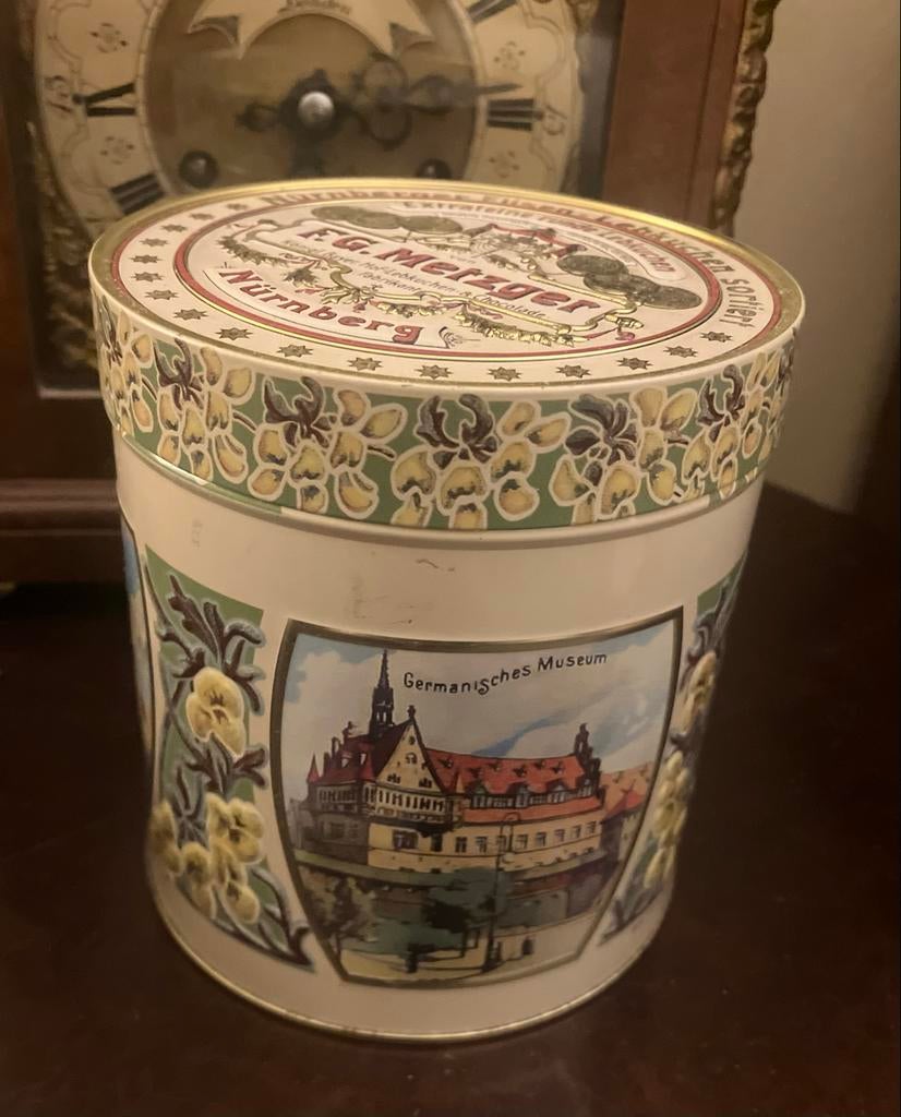 Antieke blikken trommel Lenkuchen F.G. Metzger Neurenberg, Antiek en Kunst, Ophalen of Verzenden