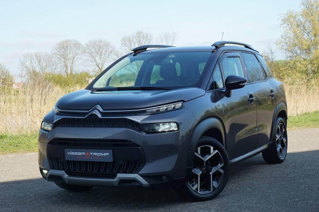 Citroen C3 AIRCROSS 1.2 PureTech Shine AUT | Khaki Grey | Le, Auto's, Citroën, 840 kg, Gebruikt, Euro 6, 1199 cc