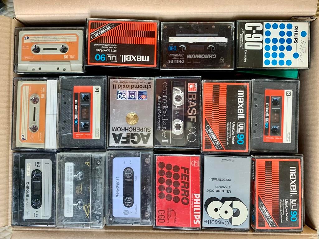 260 gebruikte cassettebandjes bespeelde cassettes tapes 20kg, Gebruikt, Diversen, Ophalen of Verzenden, Voorbespeeld