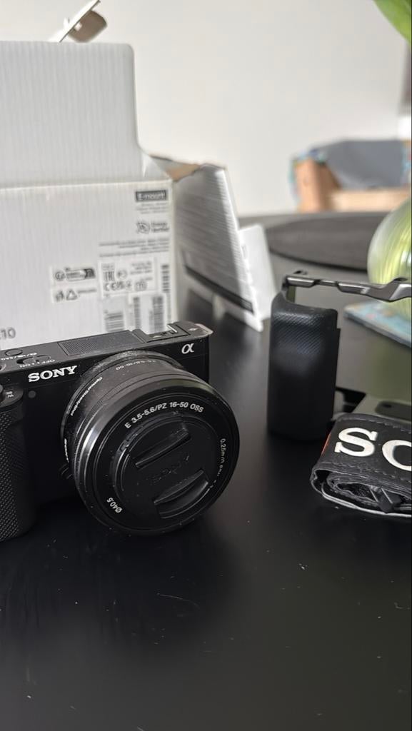 Sony ZV-E10 + 16-55mm camera!, Ophalen, Compact, Zo goed als nieuw, Sony