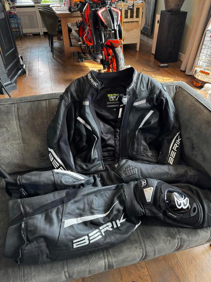 Berik Combi 2-delig Motorpak Maat 54 als nieuw !!!, Motoren, Kleding | Motorkleding, Combipak, Heren, Tweedehands, Ophalen of Verzenden