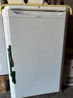 Indesit Tafelmodel Koelkast, 100 tot 150 liter, 45 tot 60 cm, Ophalen, 85 tot 120 cm
