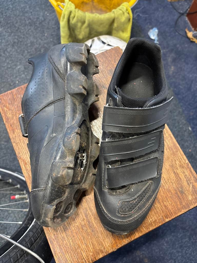 Rockrider Fietsschoenen MTB - maat 39 SPD, Fietsen en Brommers, Fietsaccessoires | Fietskleding, Gebruikt, Heren, Schoenen, Overige maten