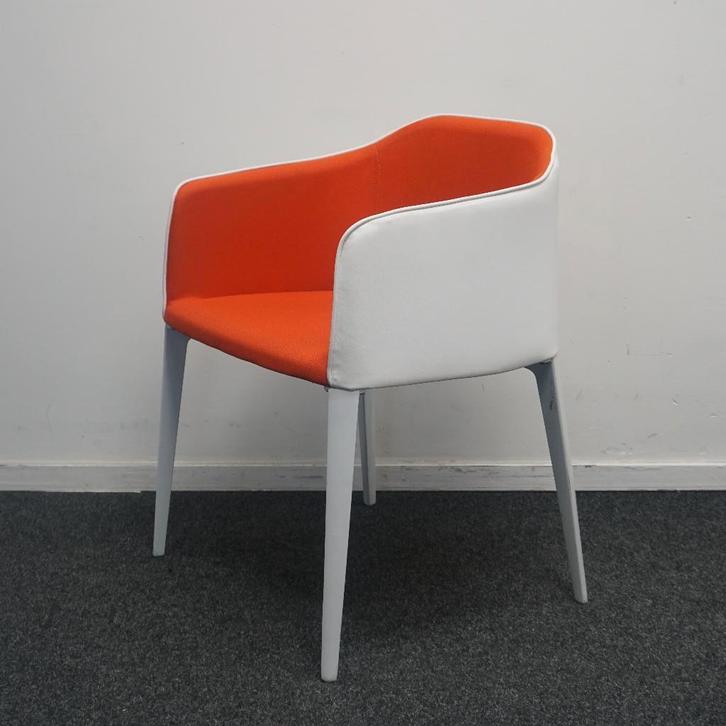 Pedrali Laja 885 Design Stoelen | Wit / Oranje | Leer / Stof, Huis en Inrichting, Stoelen, Gebruikt, Vijf, Zes of meer stoelen