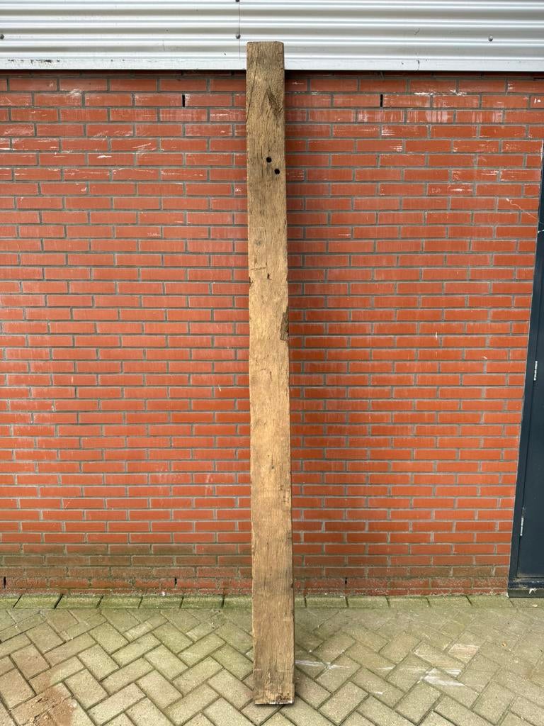 Oude Eiken balk 300 tot 400 jaar oud, Tuin en Terras, Palen, Balken en Planken, Ophalen, Gebruikt, Hardhout, 250 cm of meer