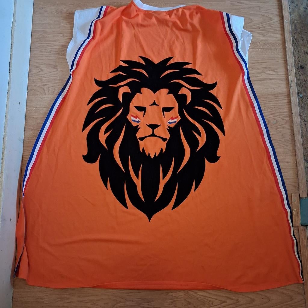 Oranje cape / koningsdag, Onbekend, Ophalen, Zo goed als nieuw