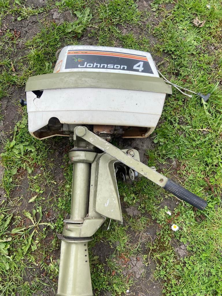Johnson 4 PK Buitenboordmotor - Opknapper, Watersport en Boten, Ophalen of Verzenden, Gebruikt