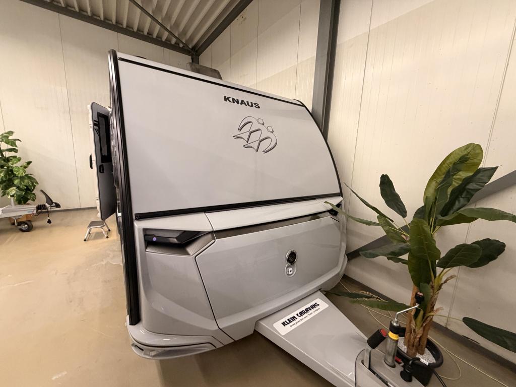 Knaus Sudwind Black Selection 500 FU +vloerverwarming+EvoPor, Schokbreker, Rondzit, Bedrijf, Overige typen