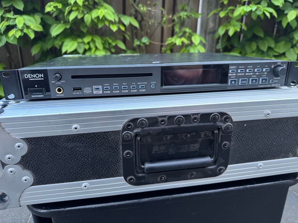 Denon DN 501c digitaal media cd usb player 19 inch, Ophalen of Verzenden, Zo goed als nieuw, Minder dan 5 kanalen