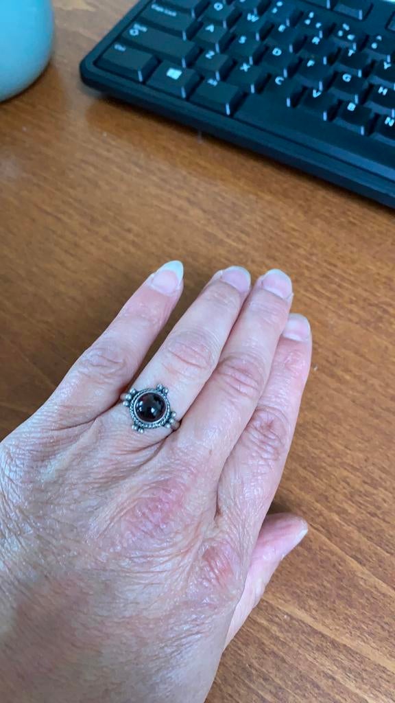 Ring zilver met granaat maat 55, Ophalen of Verzenden, 17 tot 18, Zilver, Dame