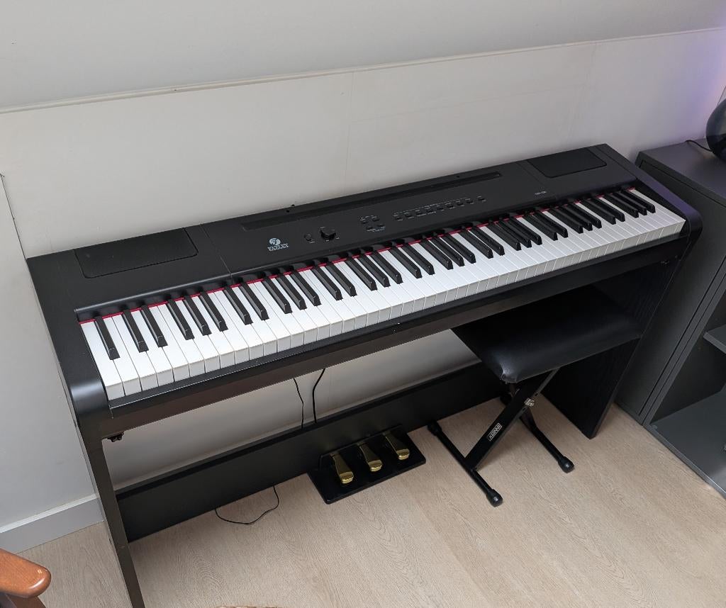 Fazley FSP-500-BK digitale piano zwart met kruk + onderstel, Ophalen, Zwart, Digitaal, Zo goed als nieuw